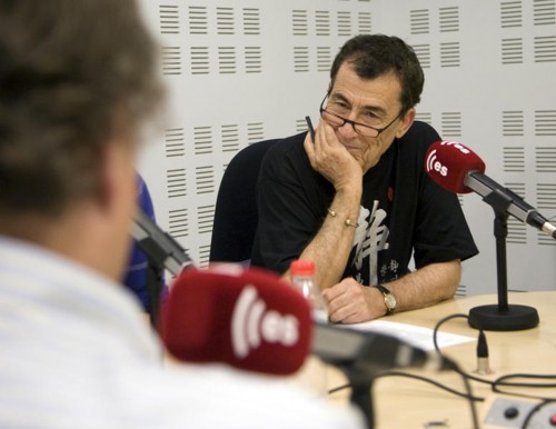 Dragó habla en esRadio sobre los Encuentros Eleusinos en el Café Gijón